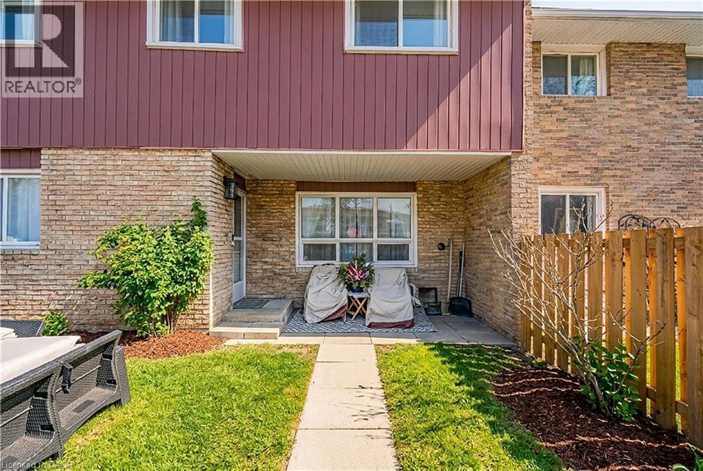423 WESTWOOD Drive Unit# 44