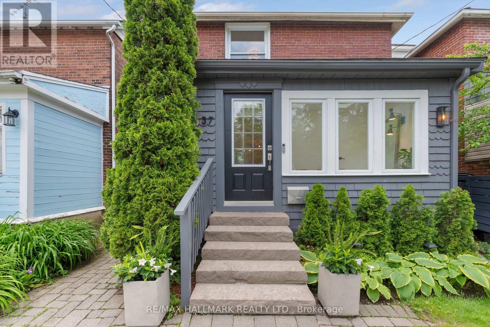 37 WINSTON AVENUE