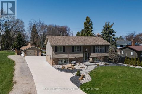 5410 LAKE VALLEY GROVE ROAD Lambton Shores ON N0N1J7