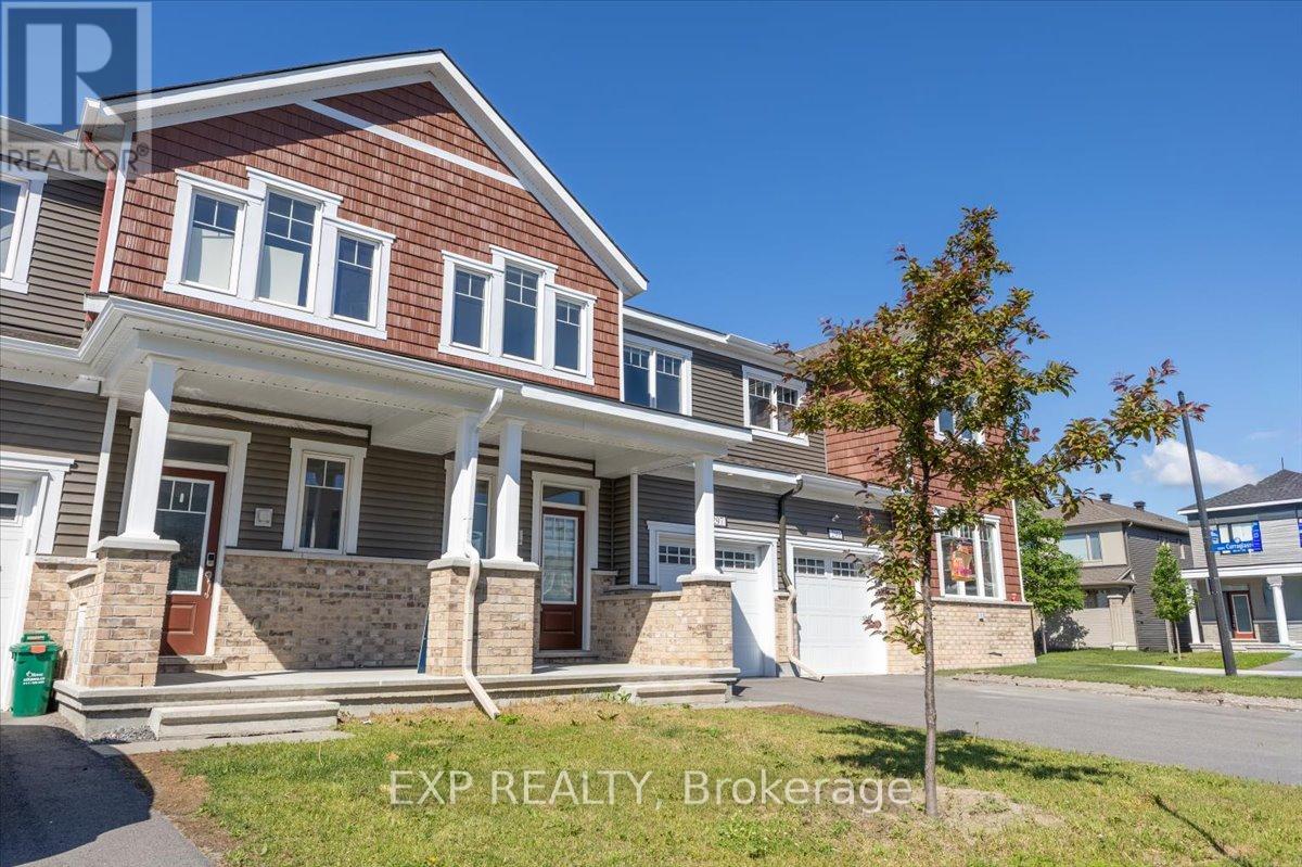 297 BILLRIAN CRESCENT