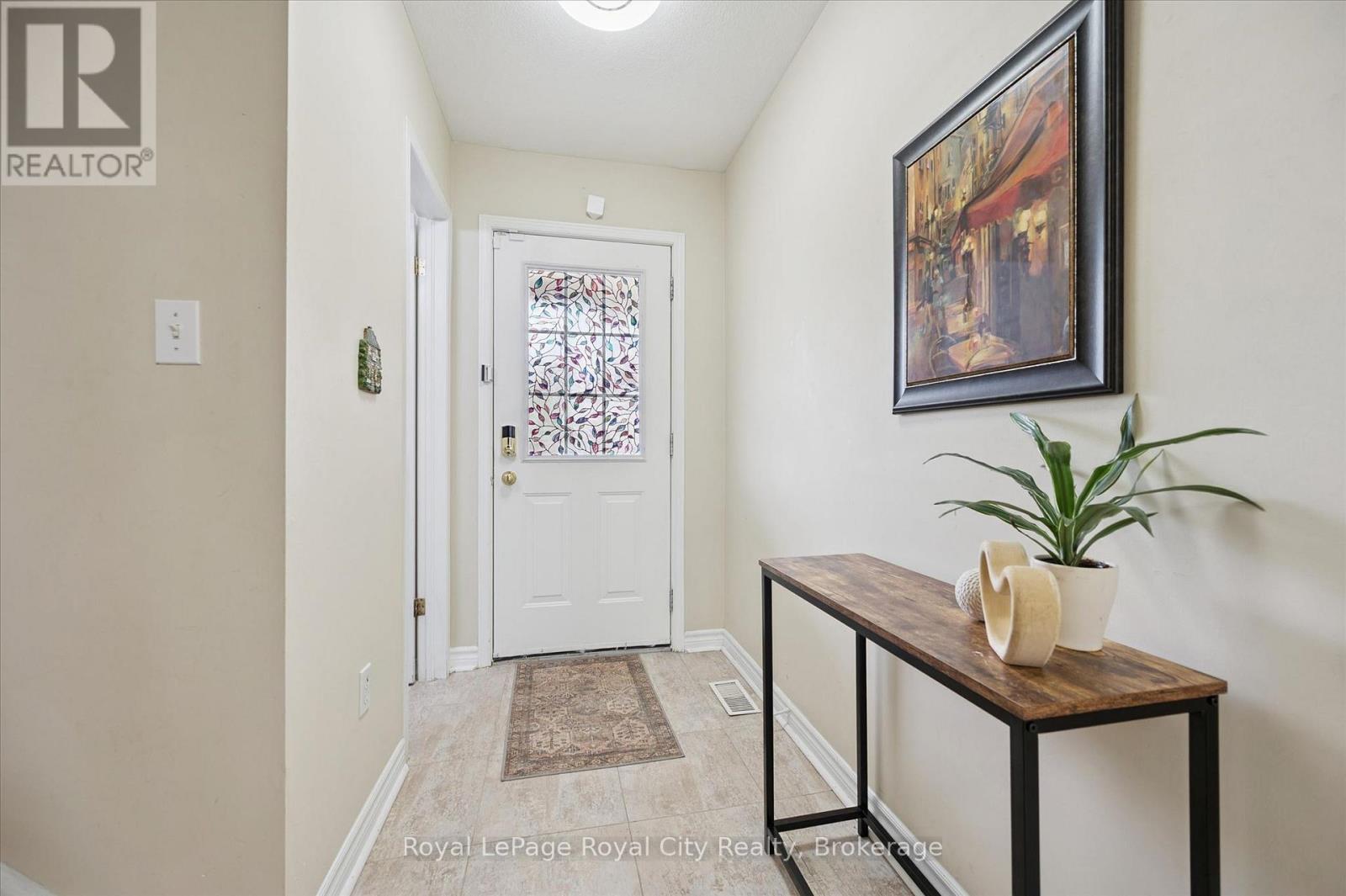 45 DARLING CRESCENT