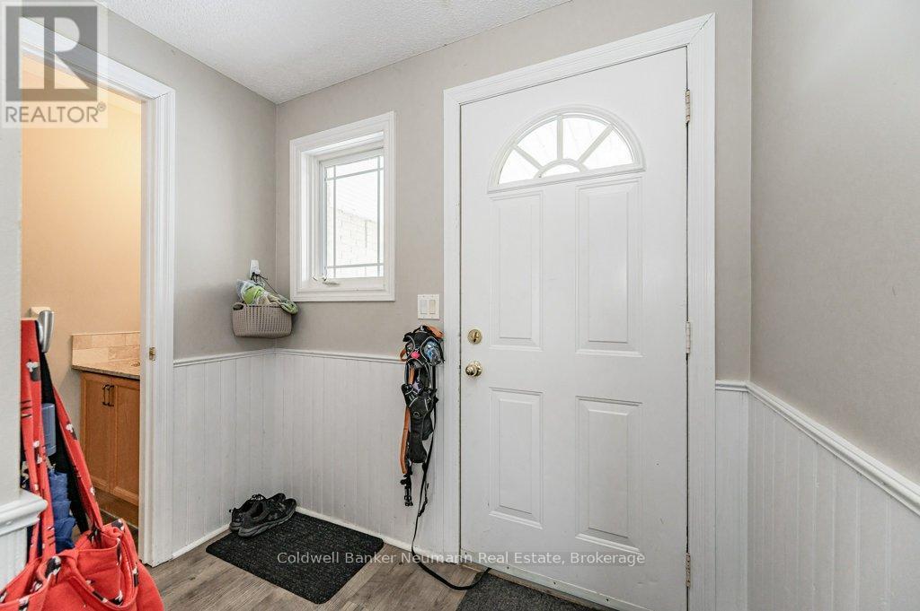 813 EDINBURGH ROAD S