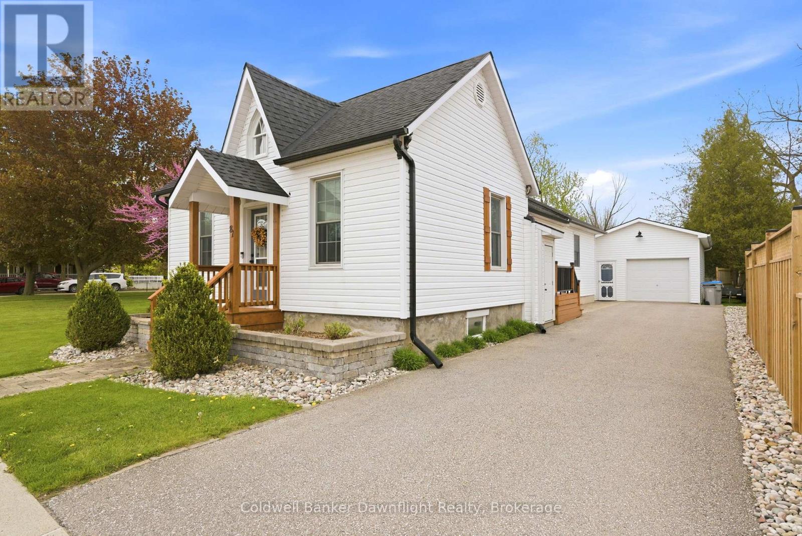 81 HURON STREET