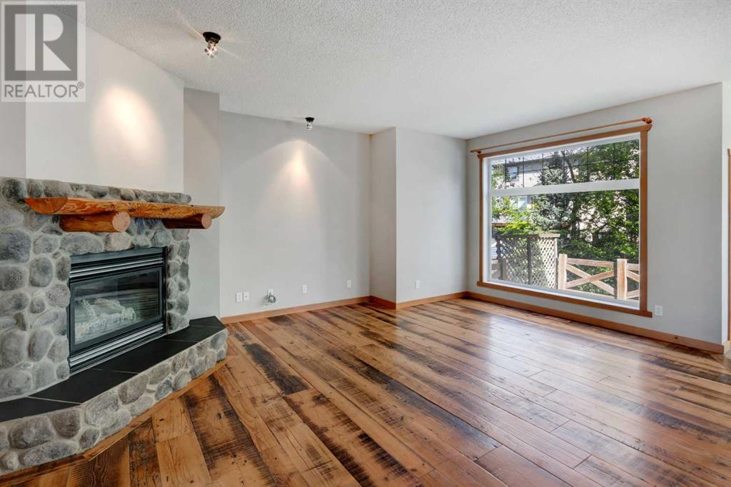 82 Hidden Creek Heights NW