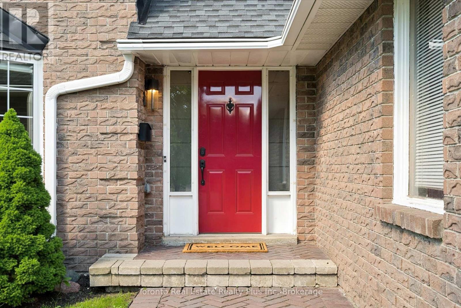 109 ASHBERRY PLACE