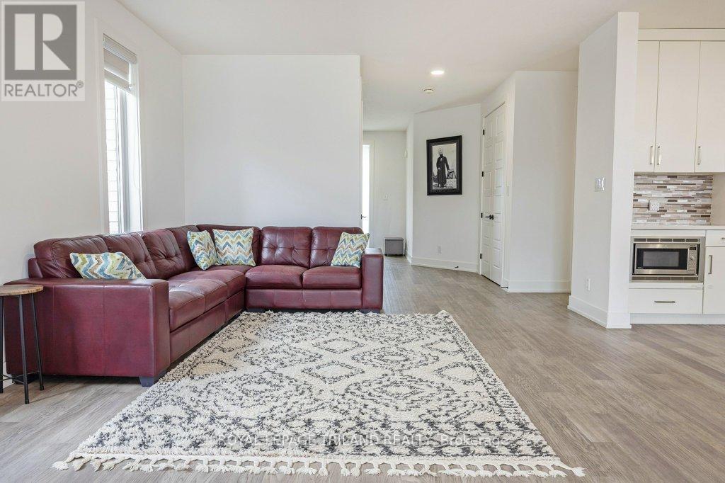 1480 MEDWAY PARK DRIVE