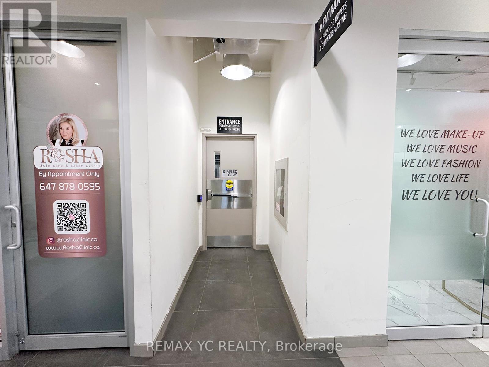 120-121 - 7181 YONGE STREET