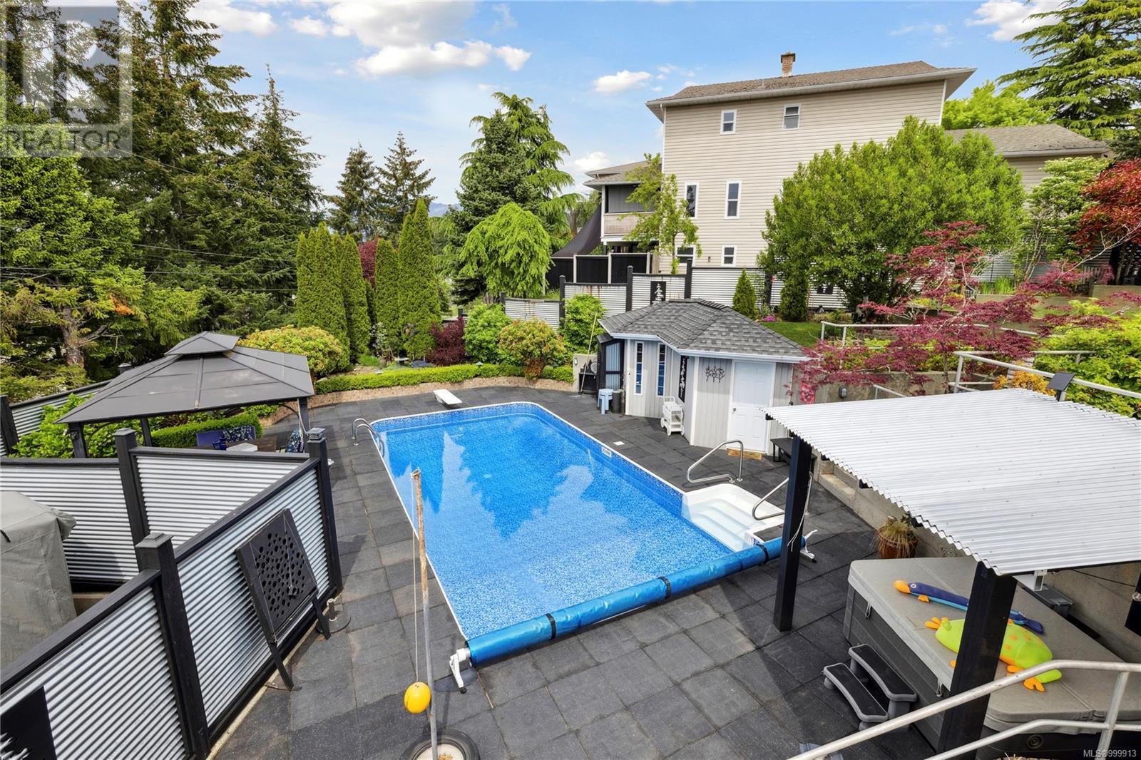 4118 Steede Ave