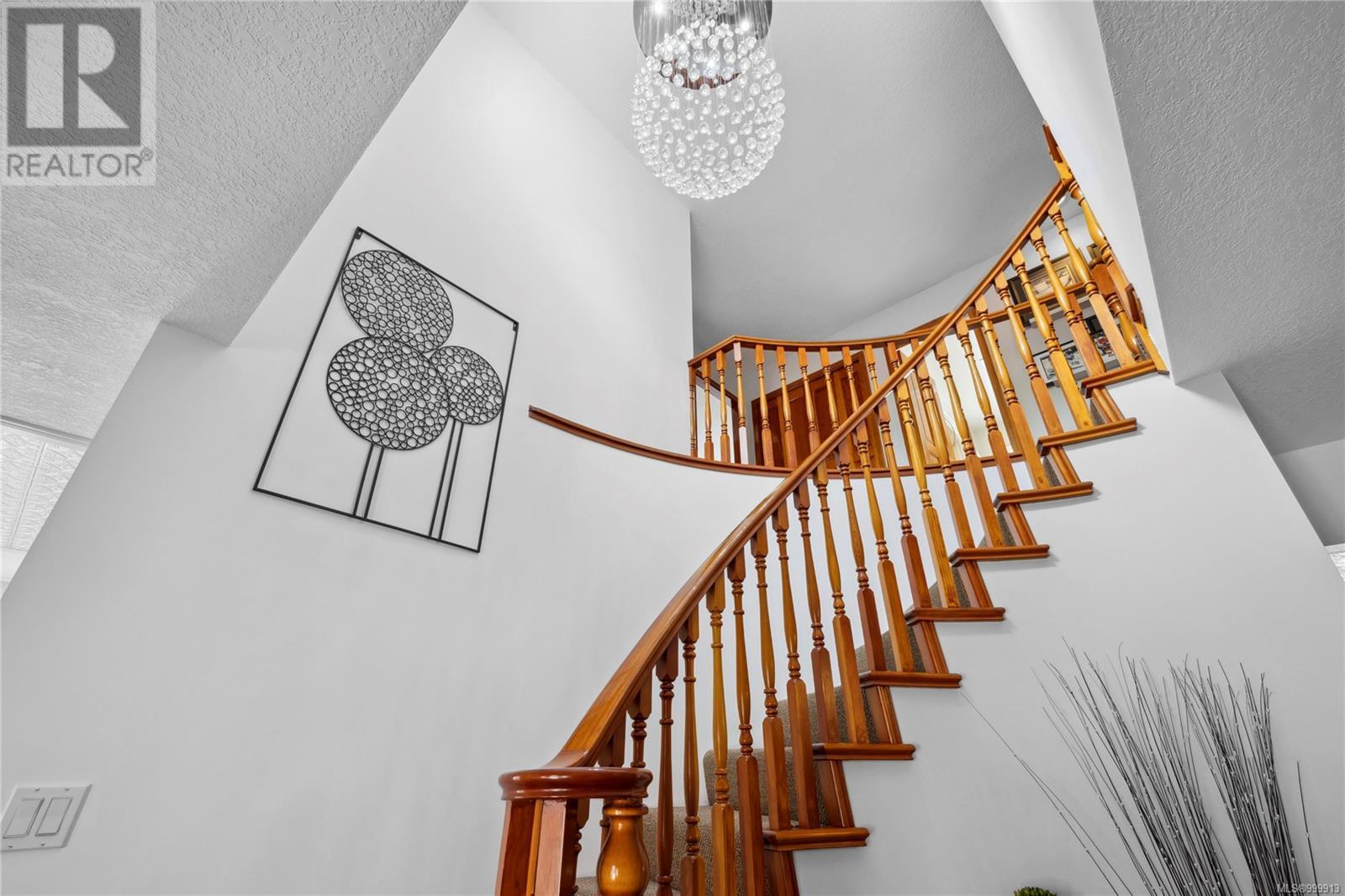 4118 Steede Ave