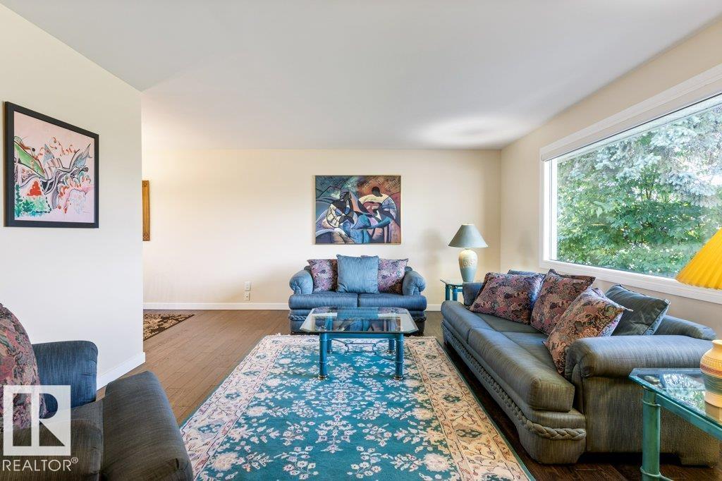 15621 79A AV NW