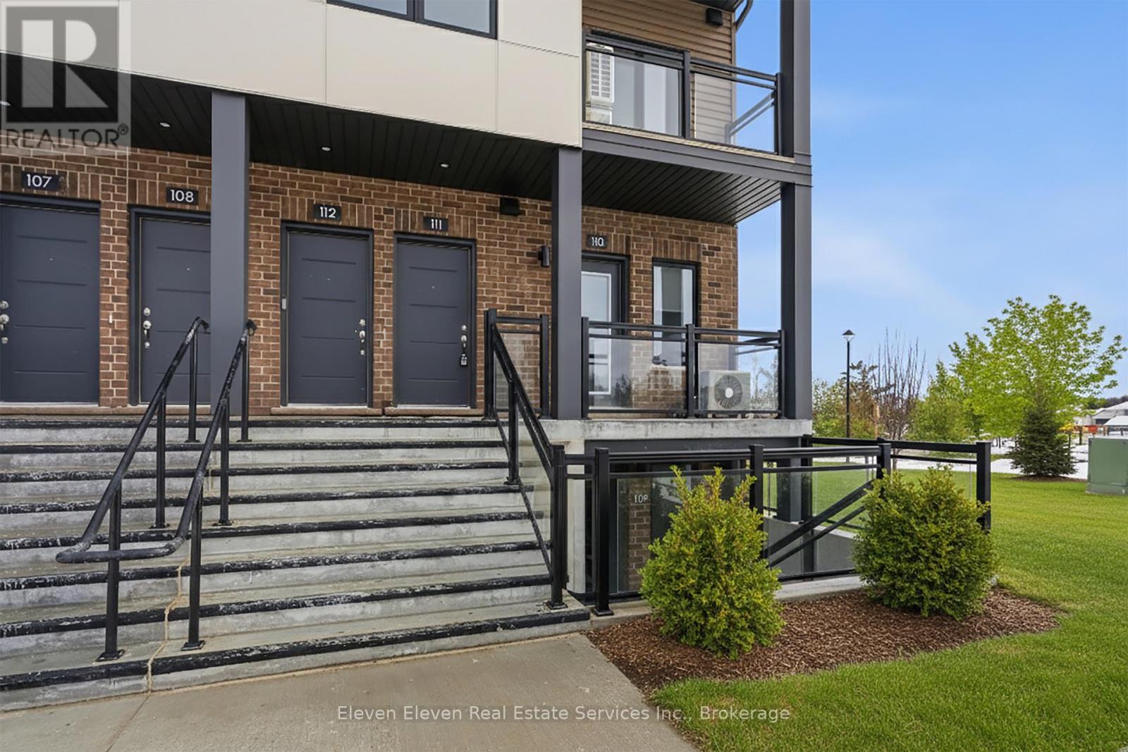 73 - 940 ST. DAVID STREET N