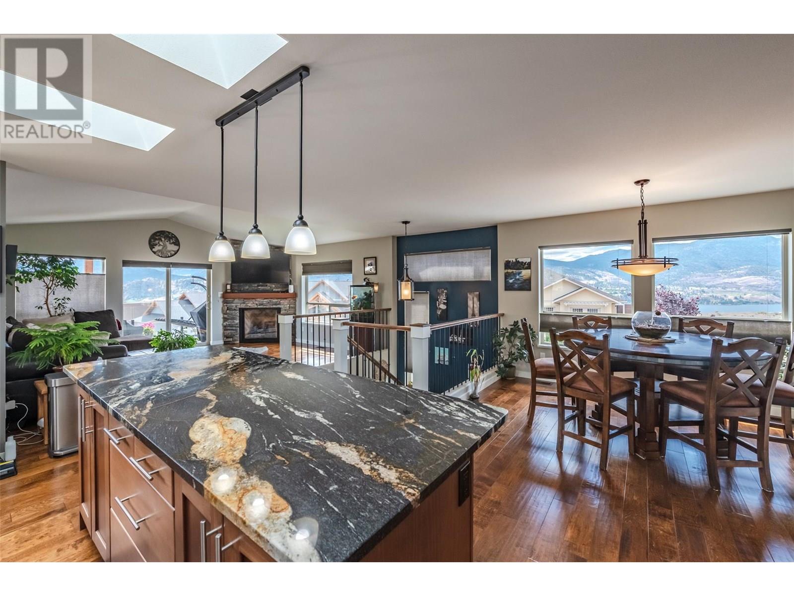 108 CHARDONNAY Court