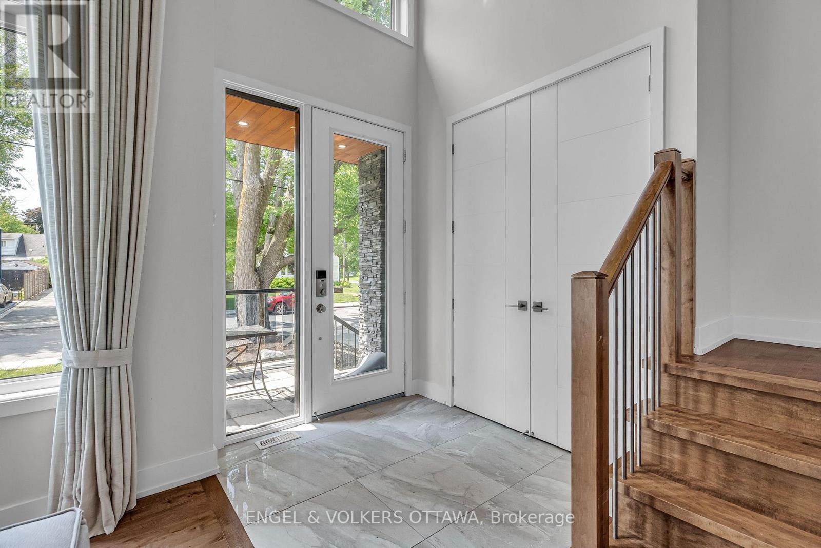 231 DANIEL AVENUE