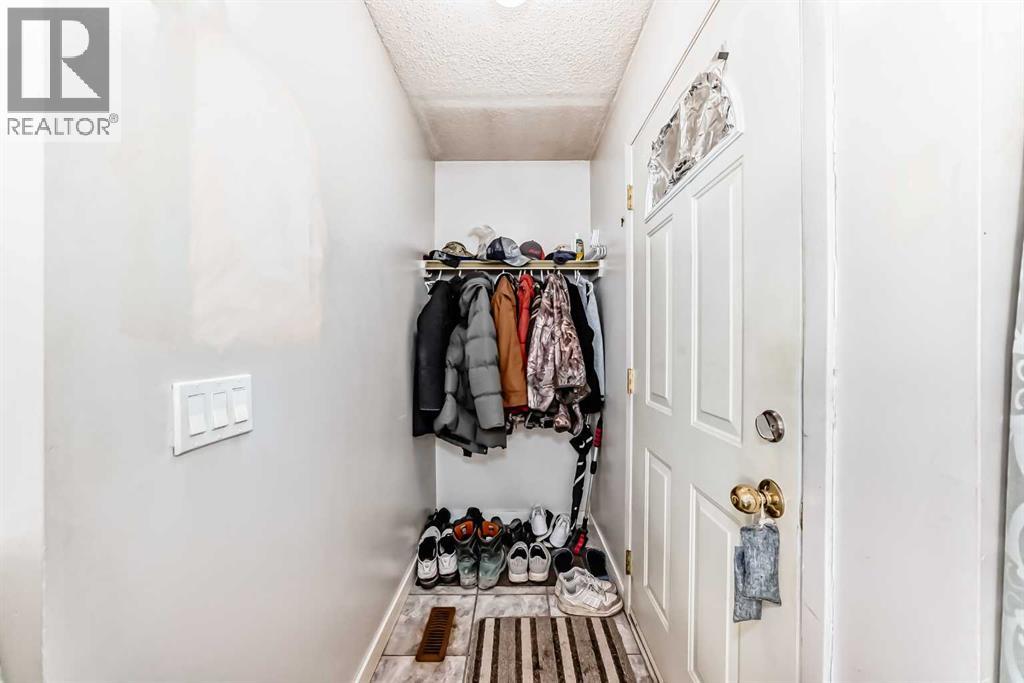 25, 3745 Fonda Way SE