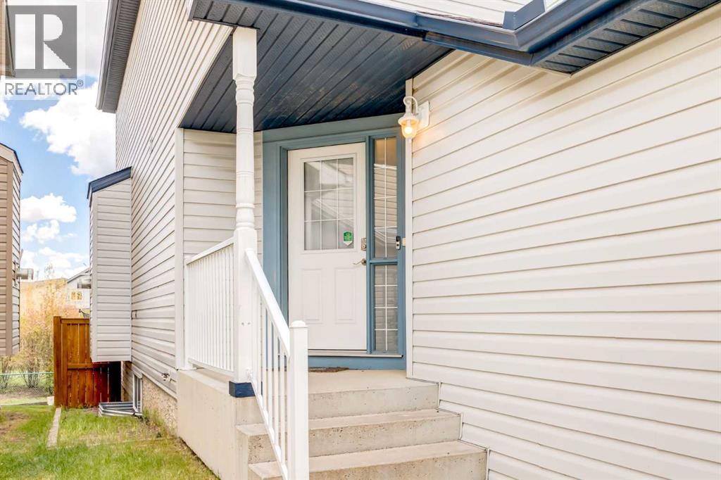 324 Evermeadow Road SW