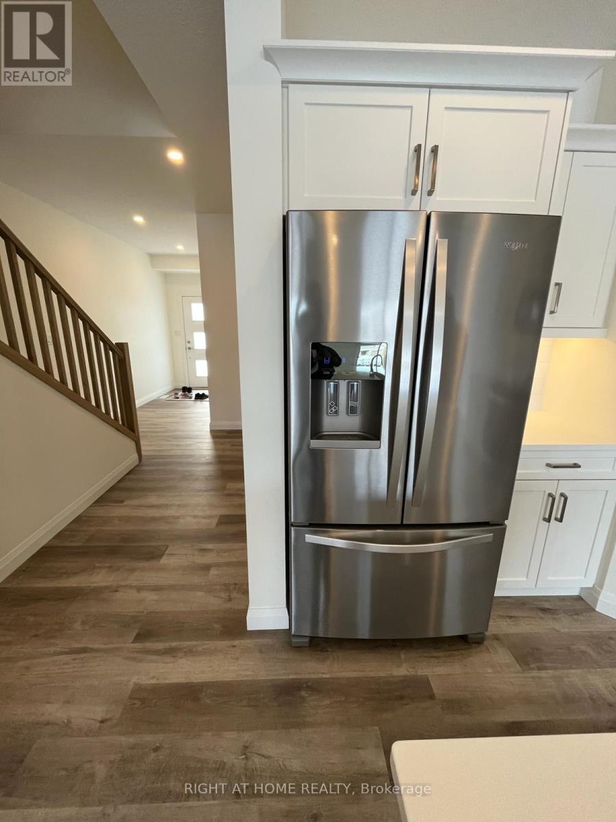 36 - 17 NICHOLSON STREET