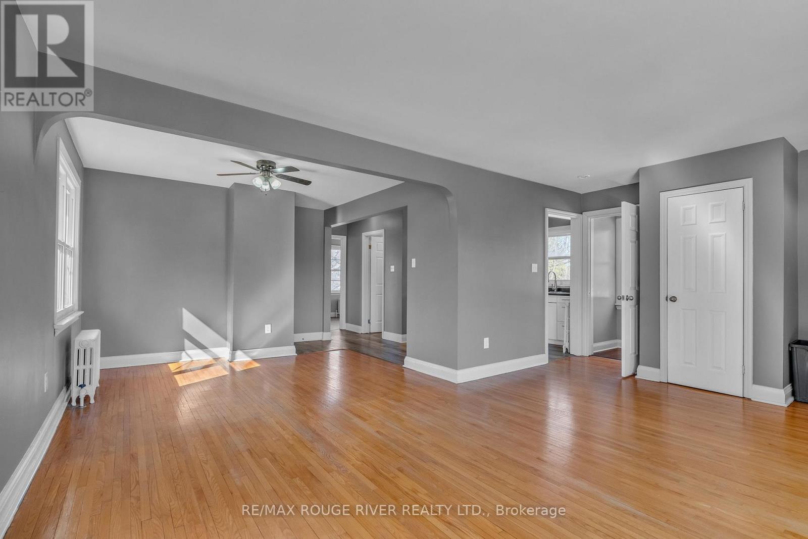 234 KING STREET E