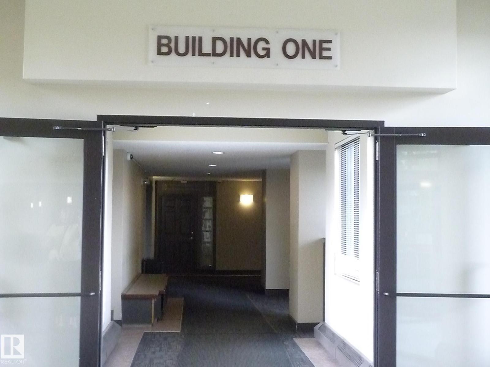 #1-104 4245 139 AV NW