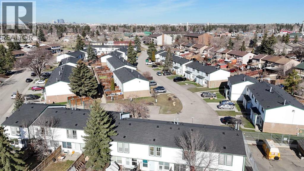 6, 100 Pennsylvania Road SE