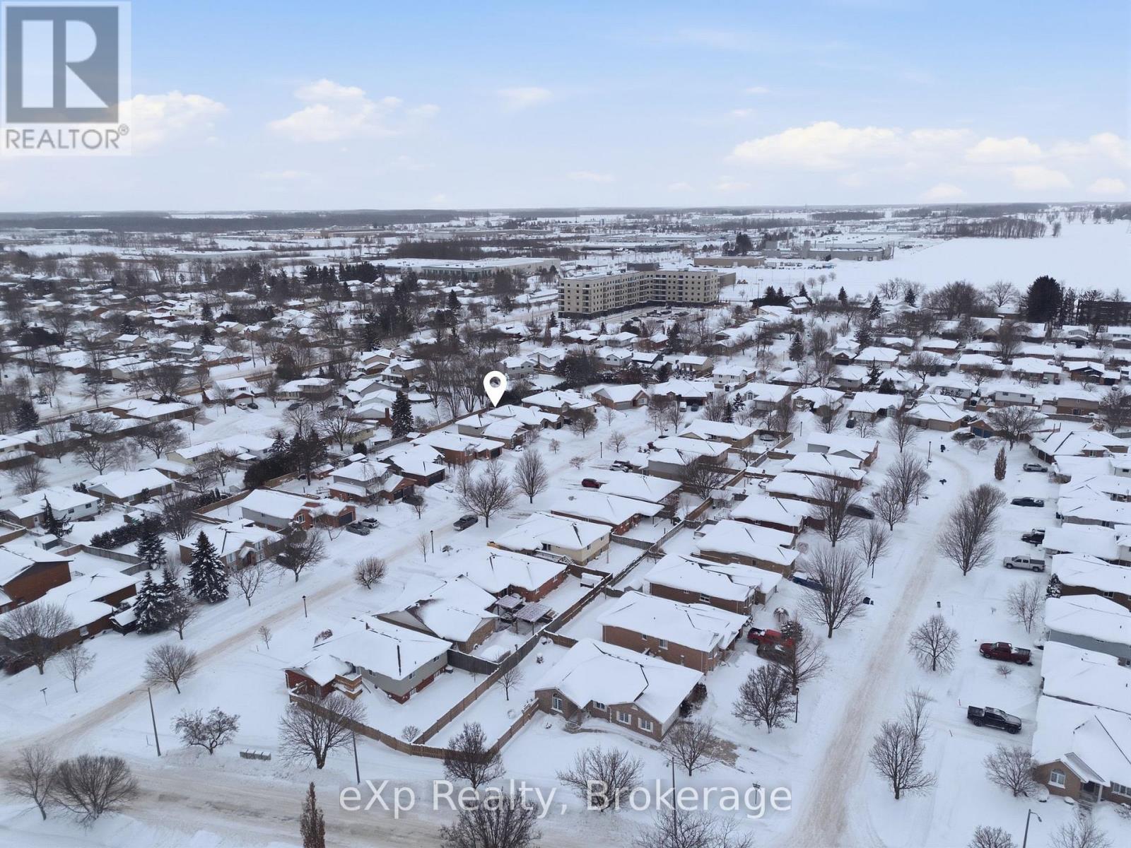 48 KILLORAN CRESCENT