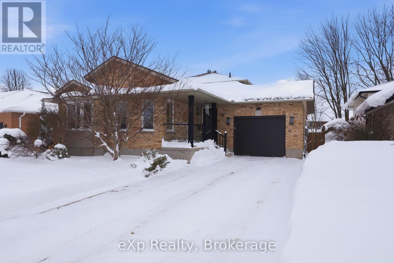 48 KILLORAN CRESCENT