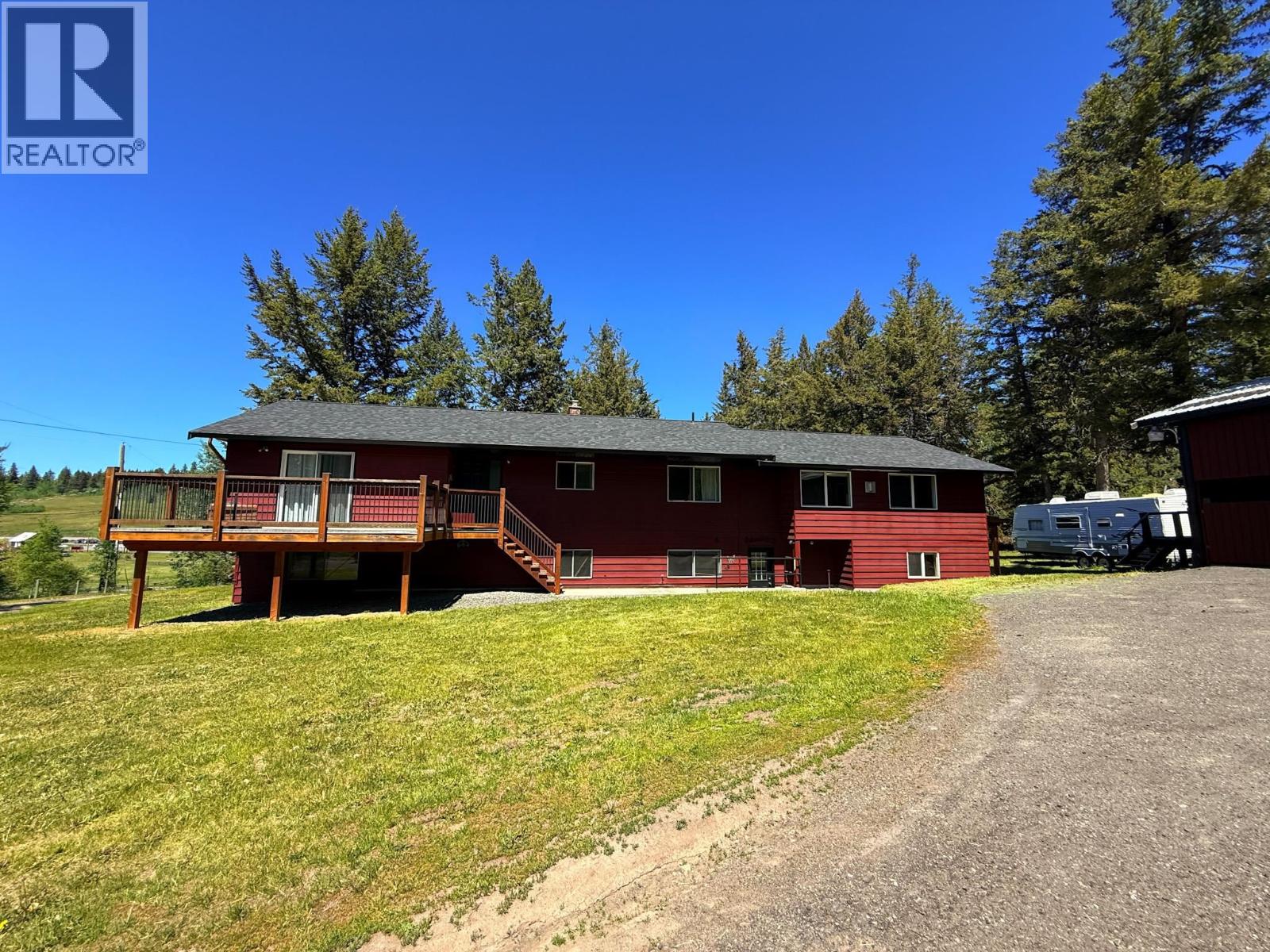 4719 CARIBOO DRIVE