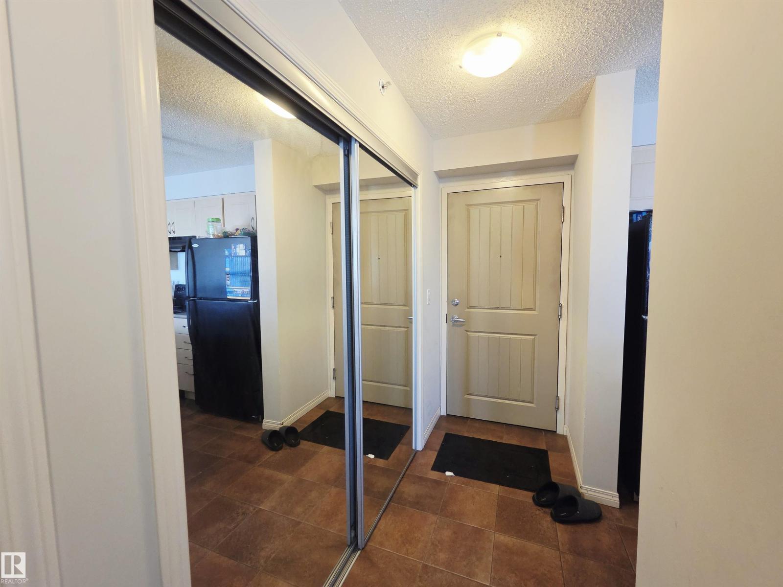 #423 13907 136 ST NW