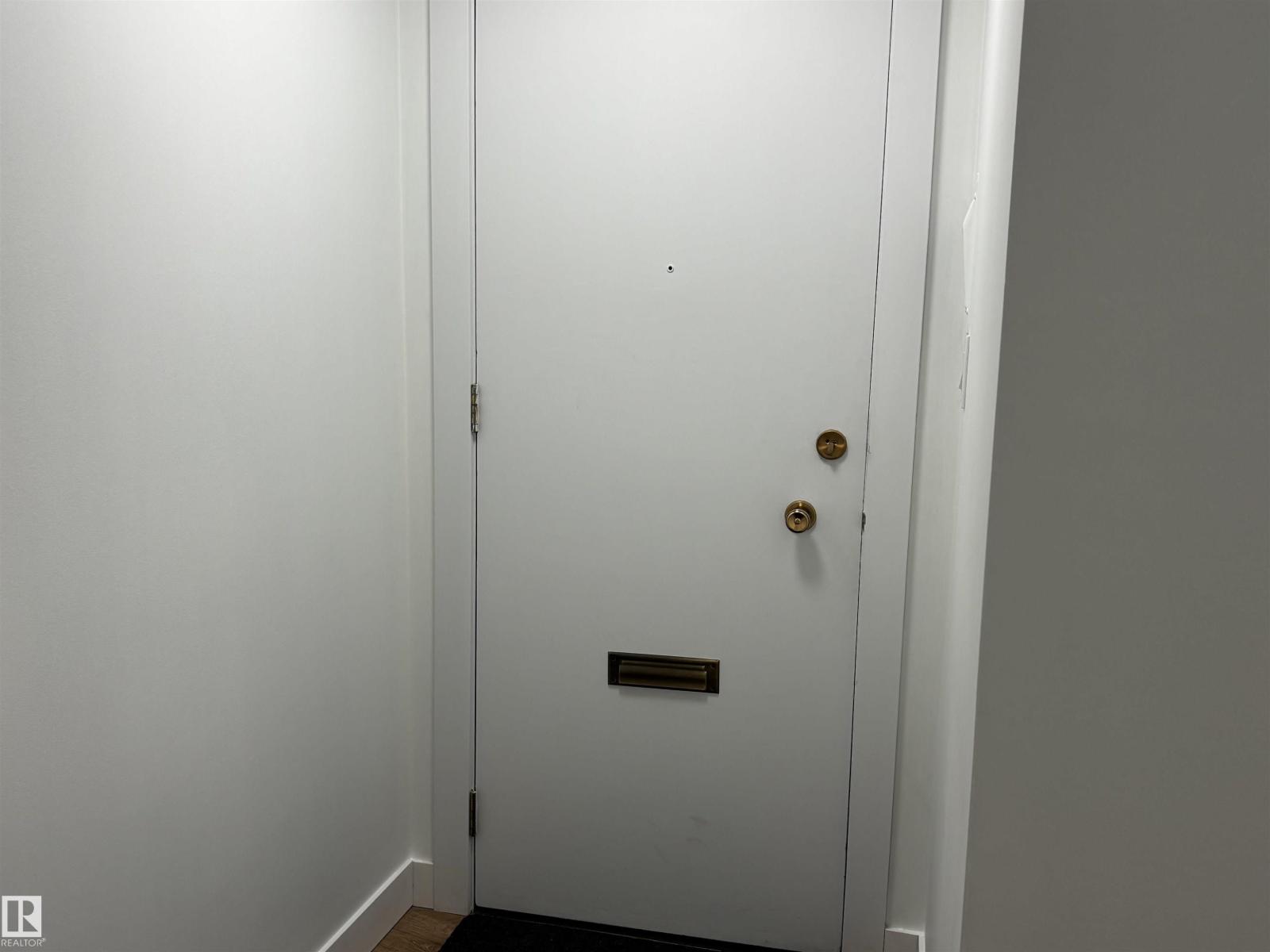 #811 10883 SASKATCHEWAN DR NW