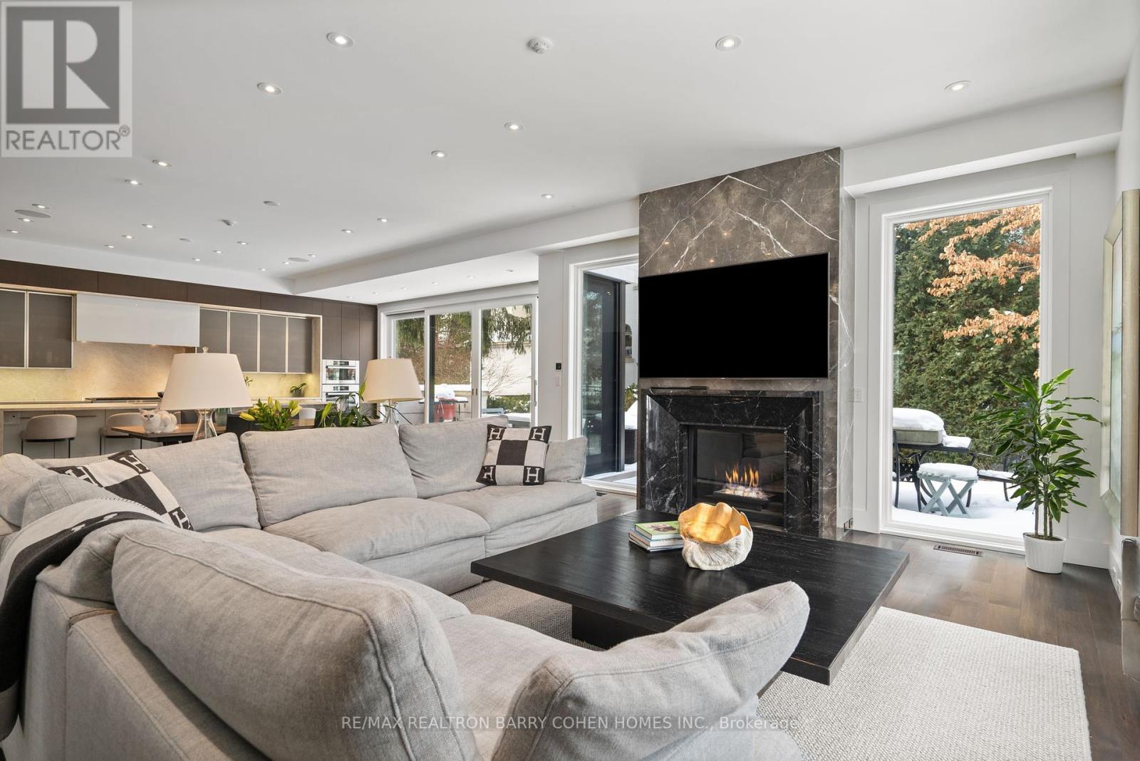 330 VESTA DRIVE