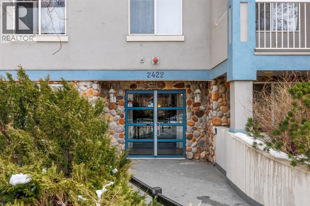 305, 2422 Erlton Street SW