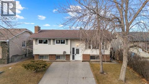 216 Templeview Way NE Calgary AB T1Y3Y9