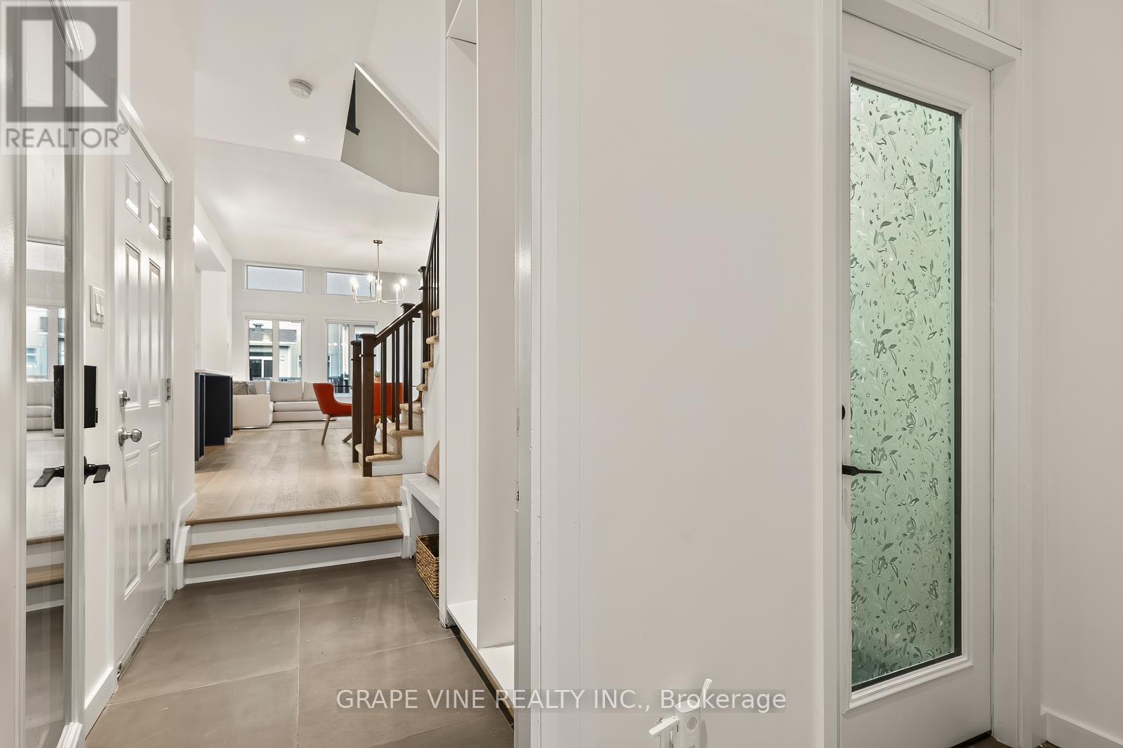 2209 ANGELICA AVENUE