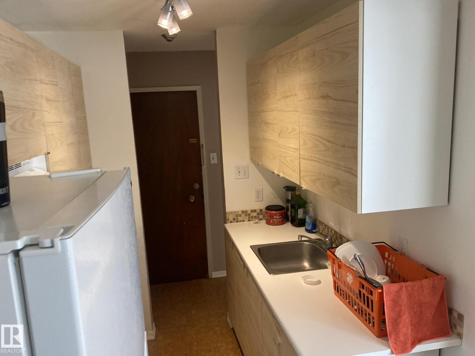 #205 10345 123 ST NW