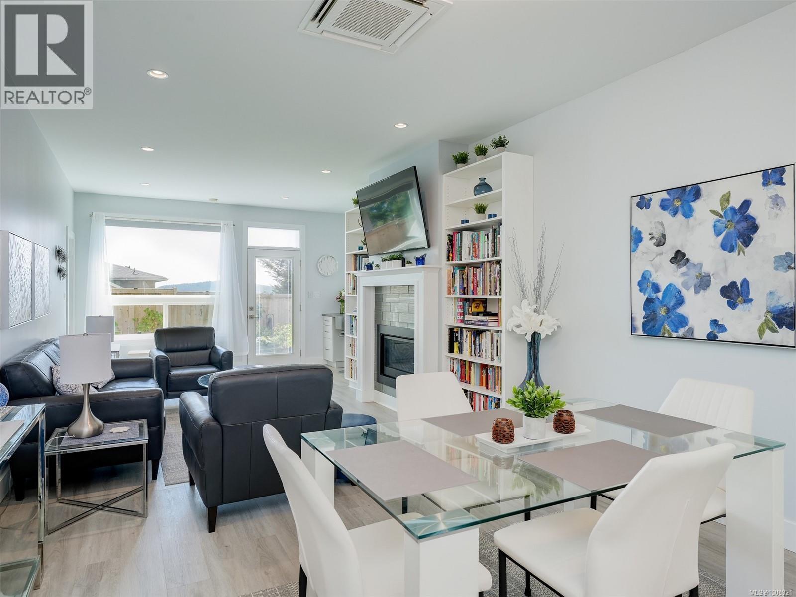 2407 Mountain Heights Dr