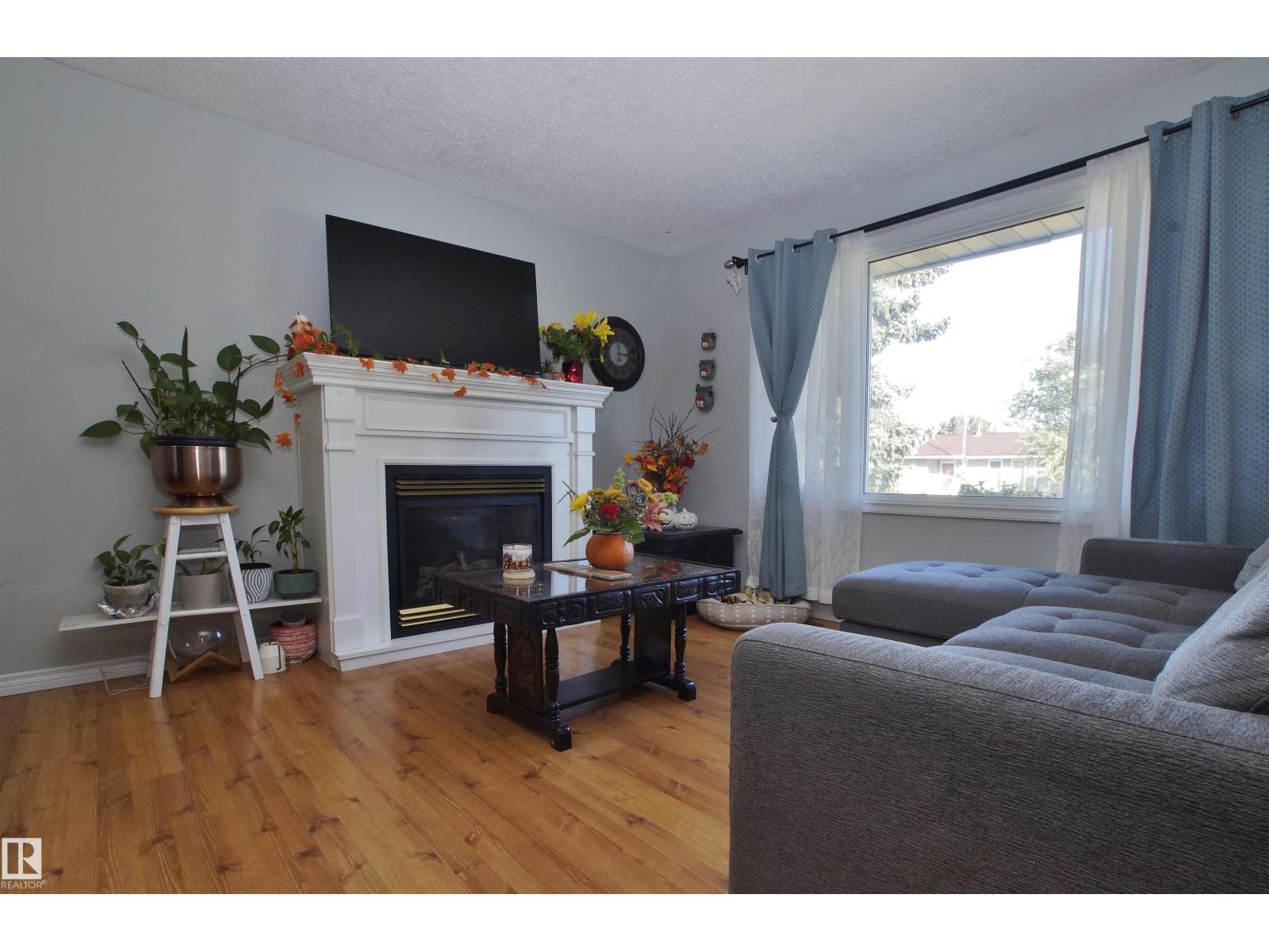 190 CLAREVIEW RD NW