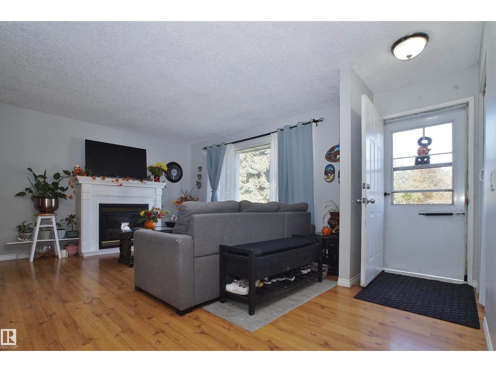 190 CLAREVIEW RD NW