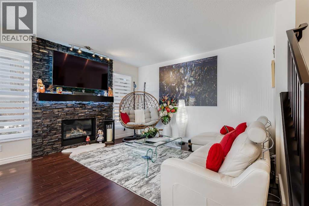 87 Evanswood Circle NW