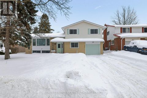 337 AVENUE ROAD Kingston (West of Sir John A. Blvd) ON K7M1C8