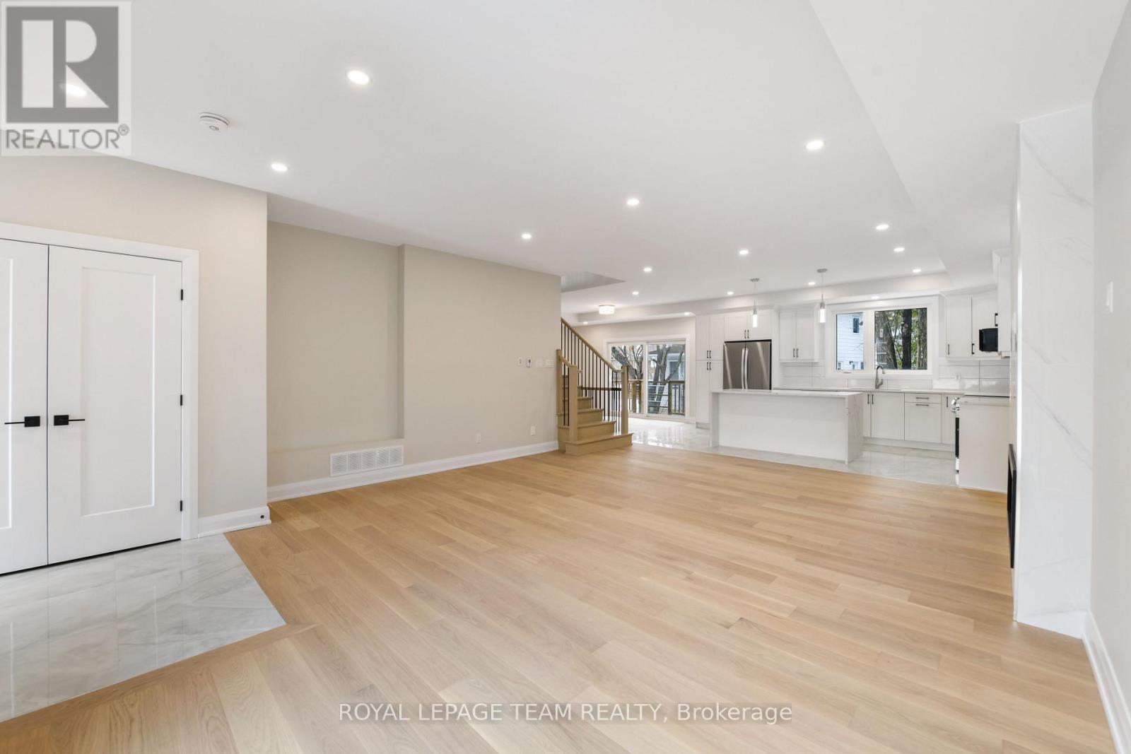 845 MELFA CRESCENT