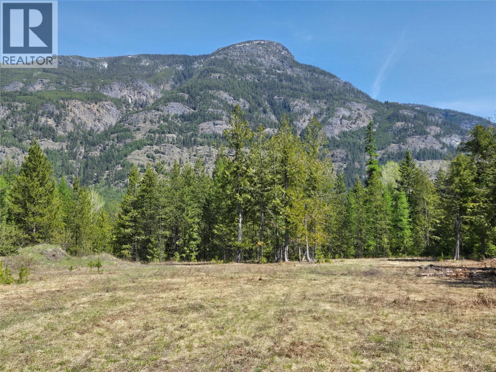 3809 PASSMORE UPPER Road