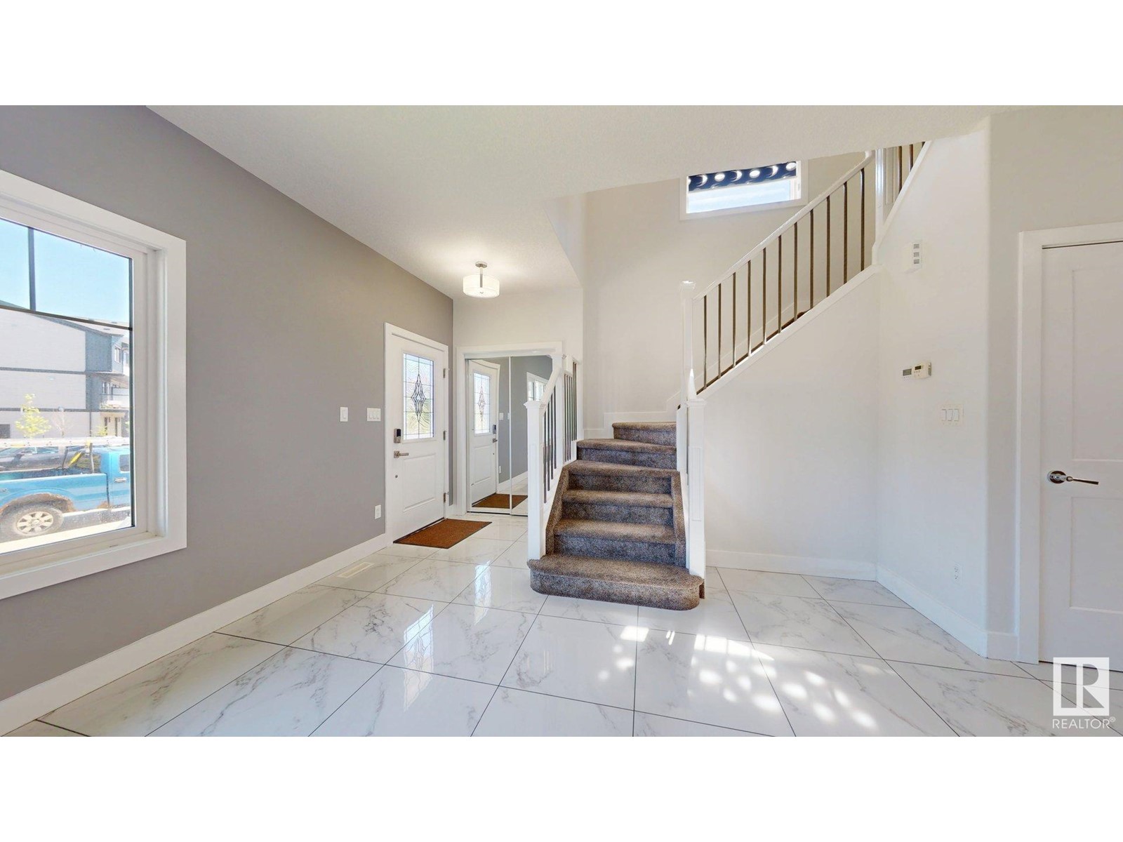 1210 163 ST SW