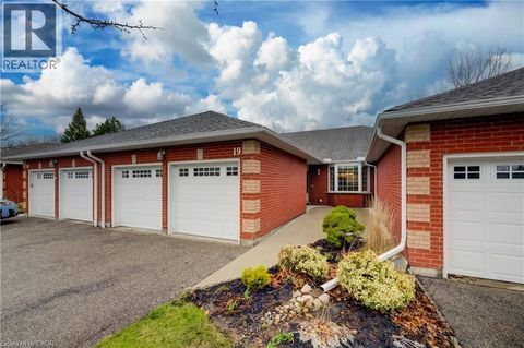 85 BEASLEY Crescent Unit# 19 Cambridge ON N1T1P5