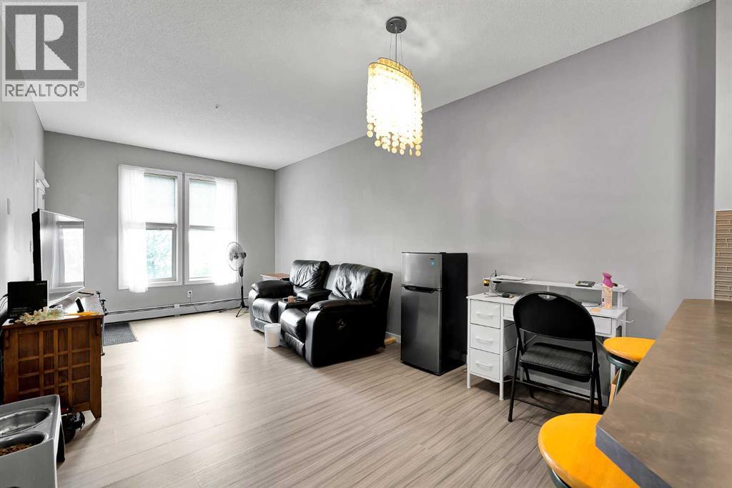 224, 207 Sunset Drive
