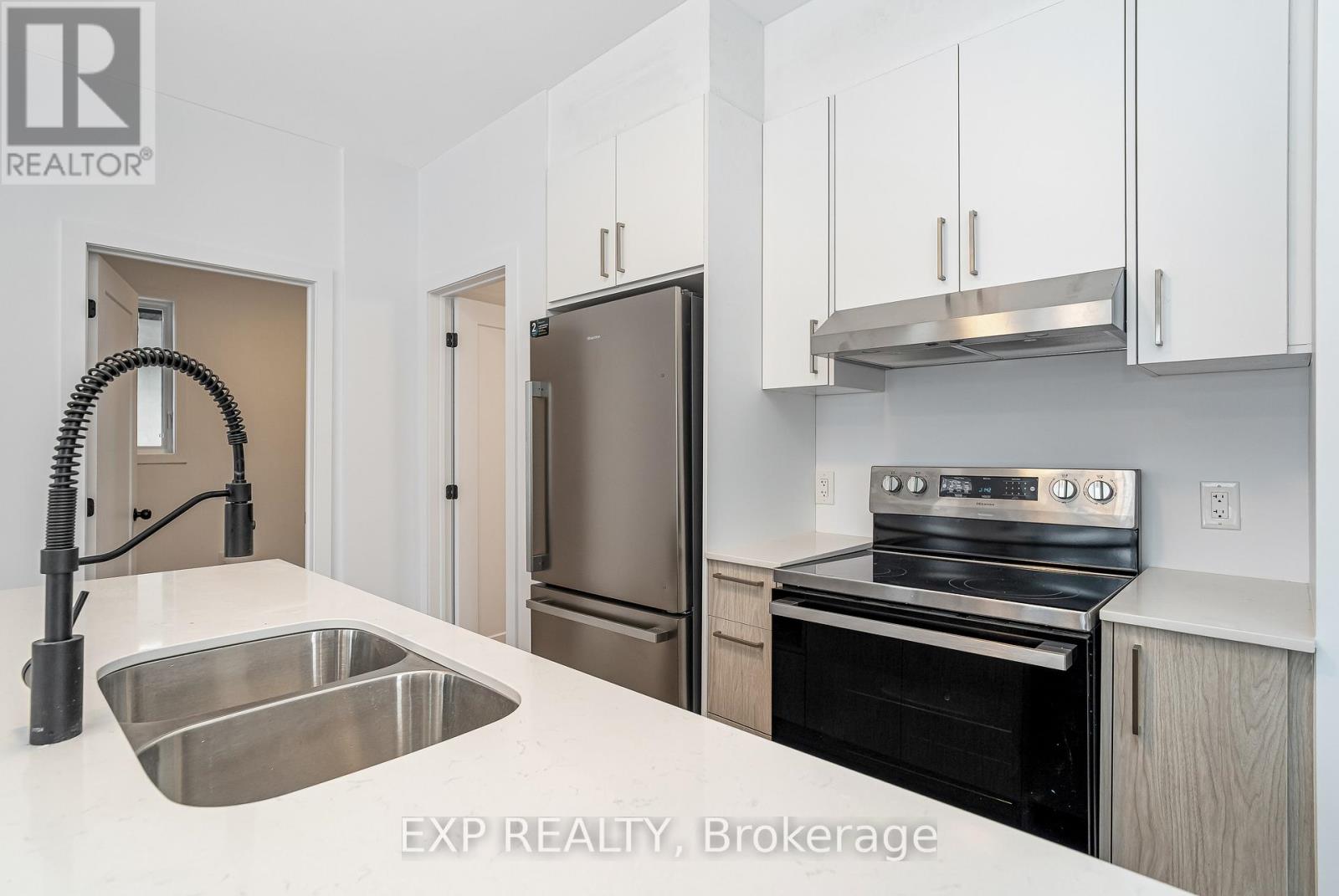 UNIT B - 1369 LOUIS LANE