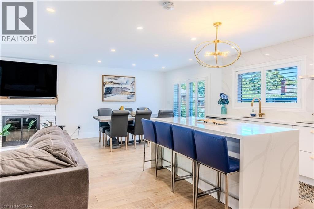 23 WEST HAMPTON Road