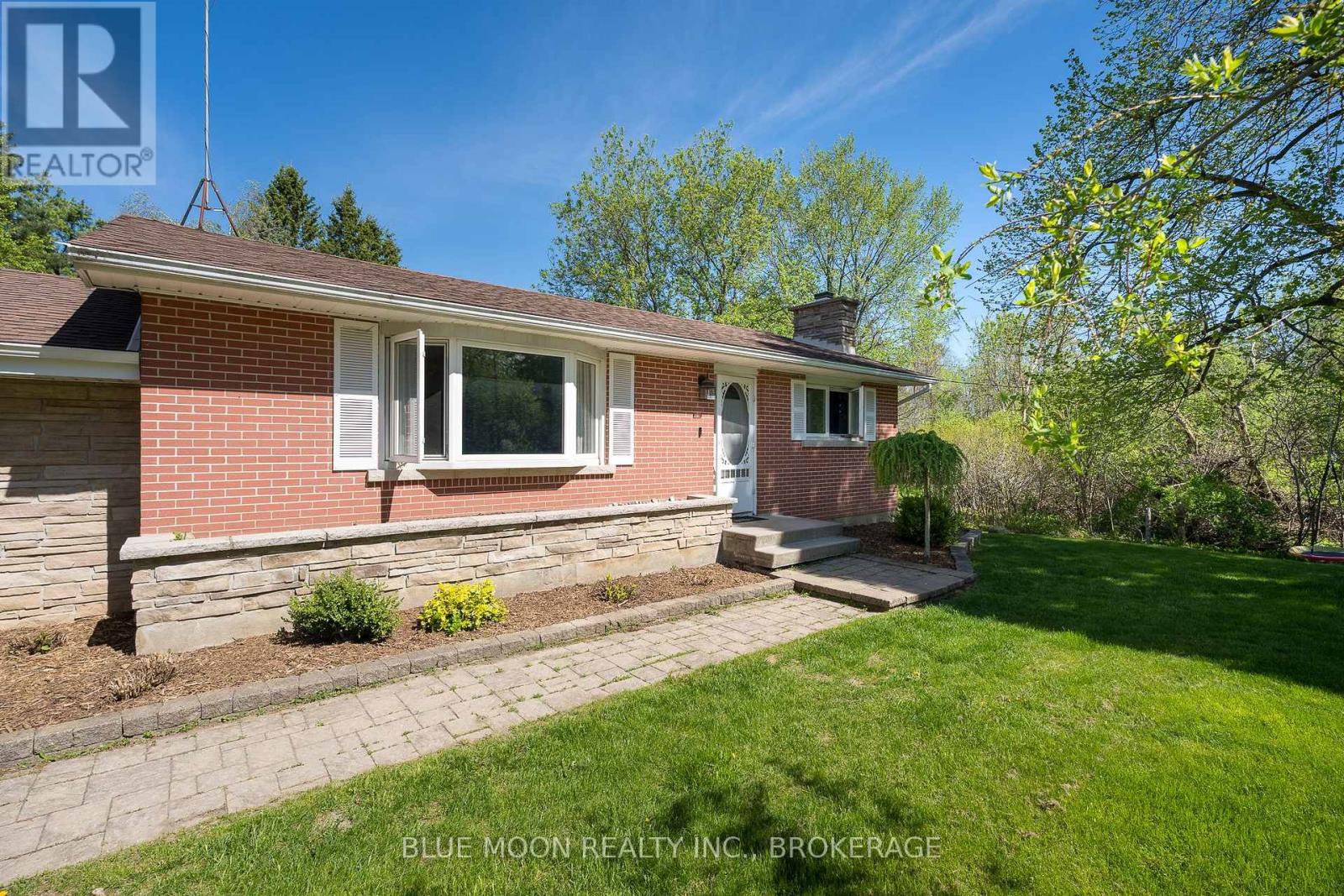 2545 LEEMAN ROAD