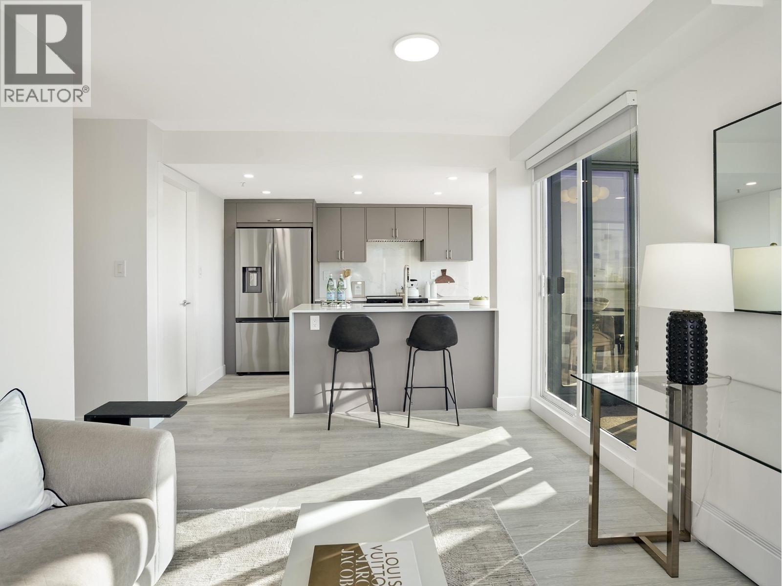 3309 939 HOMER STREET