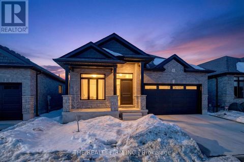 8 - 383 DAVENTRY WAY Middlesex Centre ON N0L1R0