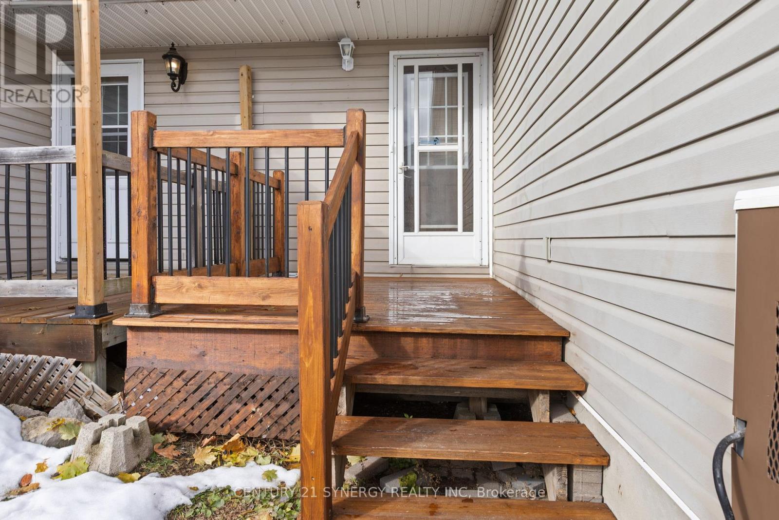 12 - 240 MISSISSIPPI COURT