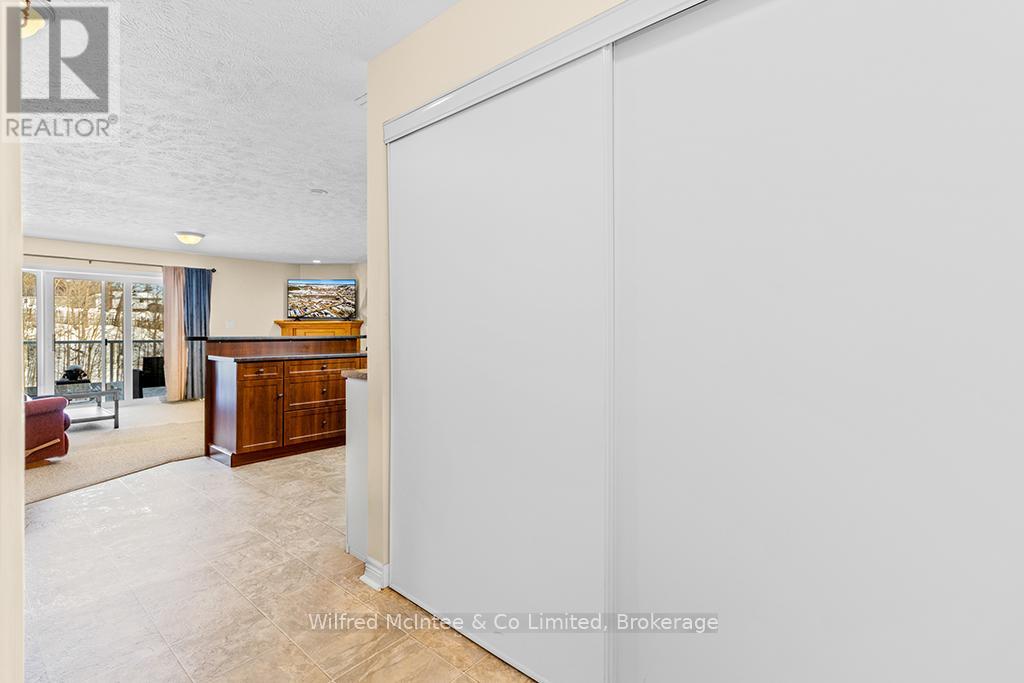 406 - 125 WILLIAM STREET N
